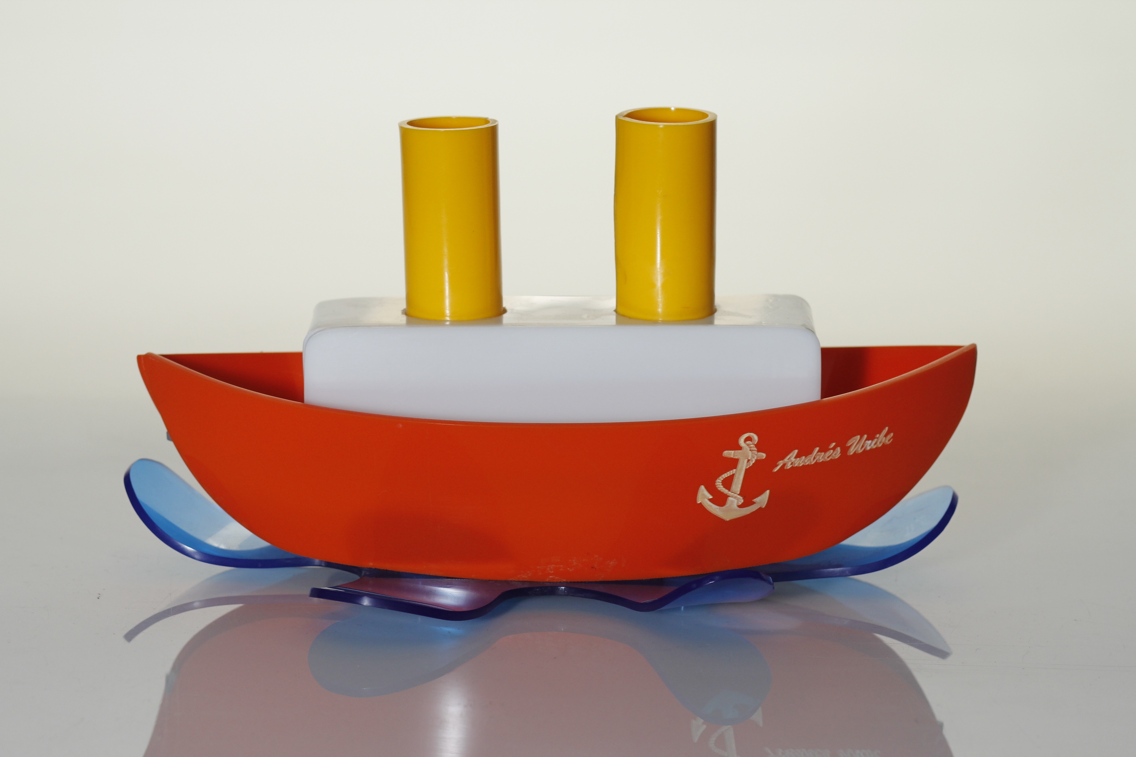 Desktop storage，Box，pen container，Office Supplies，industrial design，